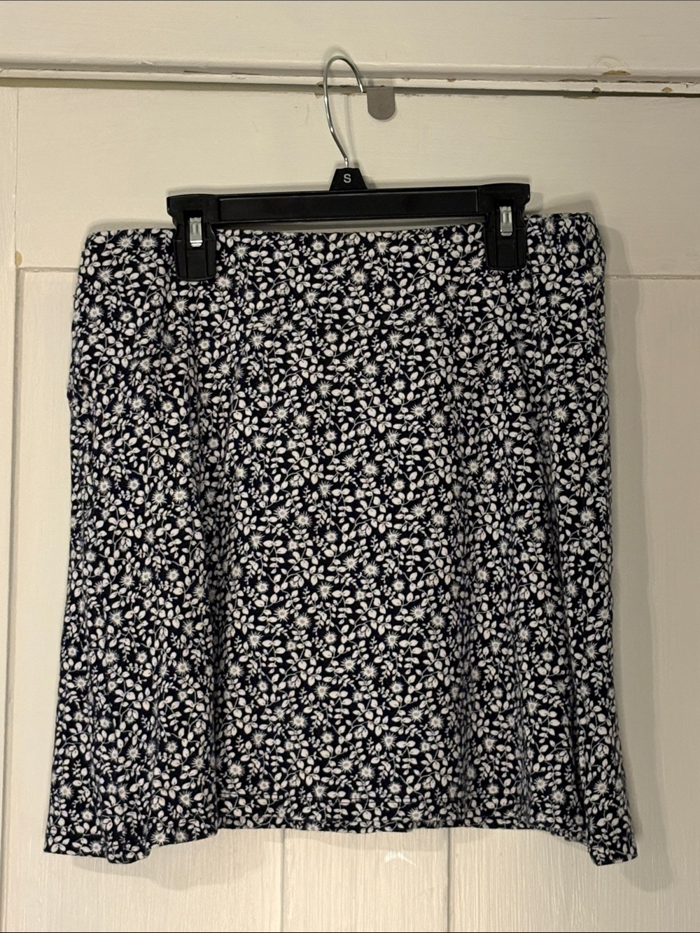 LOFT Navy and White Floral A-Line Skirt